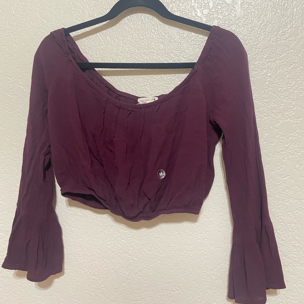 Tilly’s burgundy Crop top